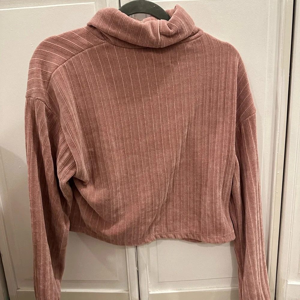 ⭐️Altar’d State Sweater⭐️